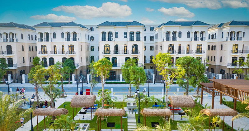 Biệt thự song lập sở hữu thiết kế sang trọng và tinh tế