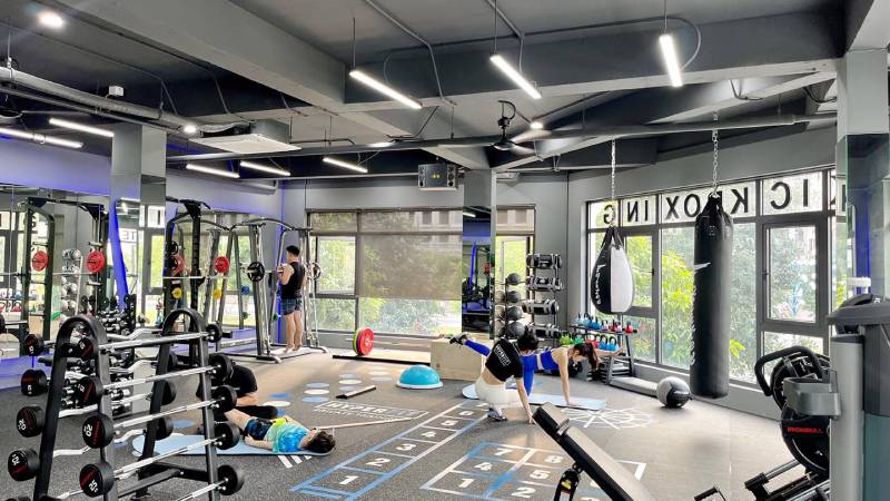 Phòng Gym Hiện Đại