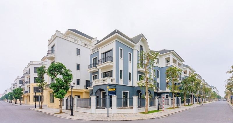 Biệt thự song lập San Hô nổi bật với phong cách Châu Âu hiện đại, tinh giản nhưng sang trọng và đầy cuốn hút.